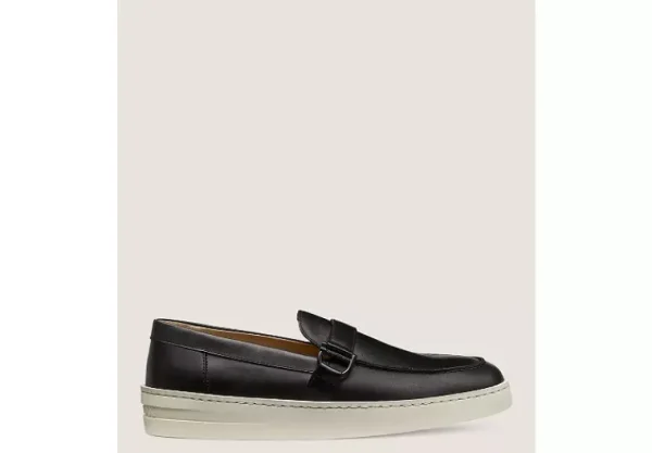 Stuart Weitzman HAMPTONS BUCKLE LOAFER